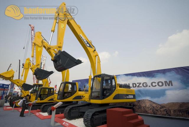 bauma_china_2008_world_group_01.jpg