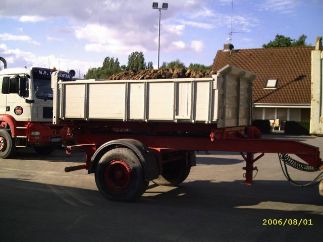 2008/12/post-3072-1230747565_thumb.jpg