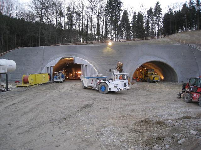 jagdbergtunnel_westportal2.jpg
