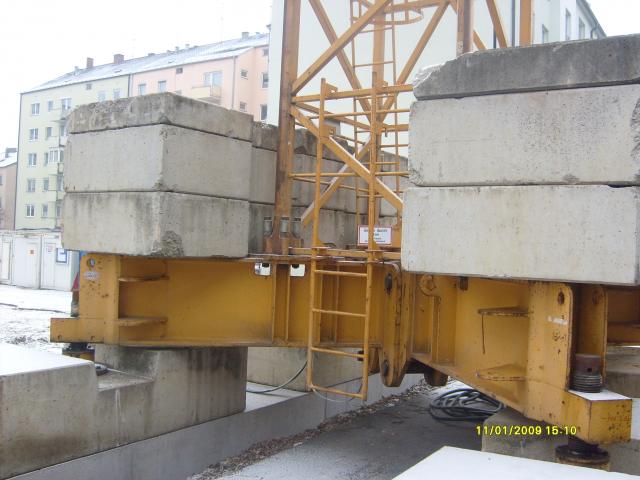 008.JPG