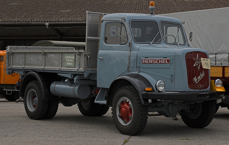 Bilder HENSCHEL - Seite 76 - Oldtimer - LKW, Zugmaschinen & Schlepper -  Baumaschinen & Bau Forum - Bauforum24