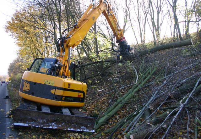 jcb_jz_140_01.jpg