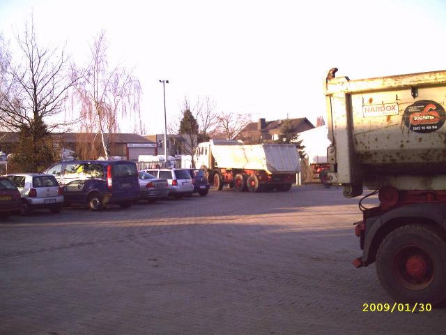 2009/02/post-3072-1233523533_thumb.jpg