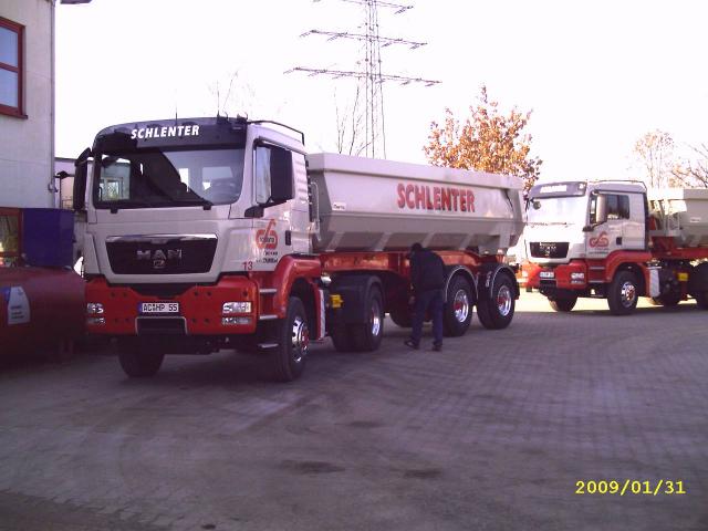 2009/02/post-3072-1233523689_thumb.jpg