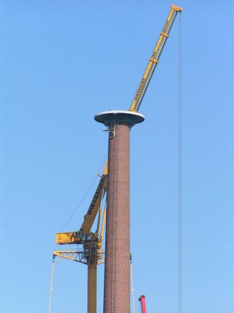 R_ckbau_Giulini_Schornstein_017a.JPG