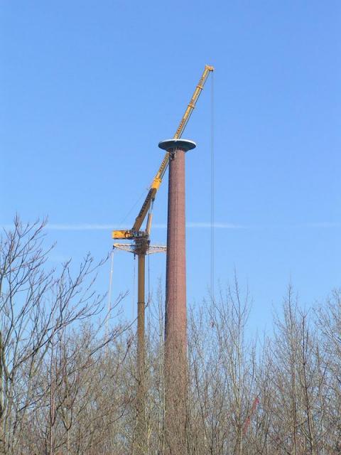 R_ckbau_Giulini_Schornstein_027a.JPG