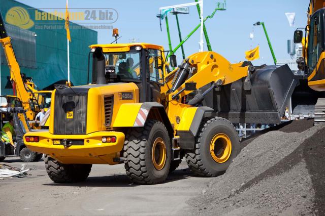 intermat_2009_jcb_09.jpg