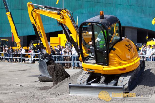 intermat_2009_jcb_13.jpg