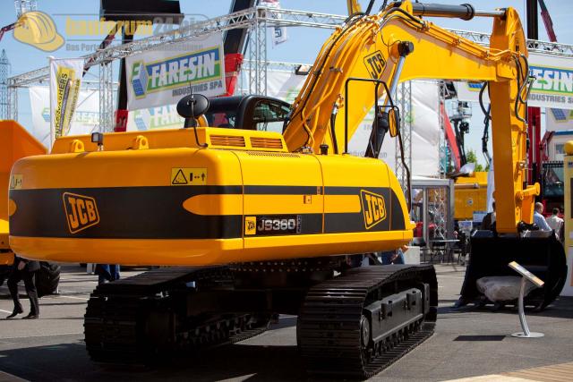 intermat_2009_jcb_18.jpg