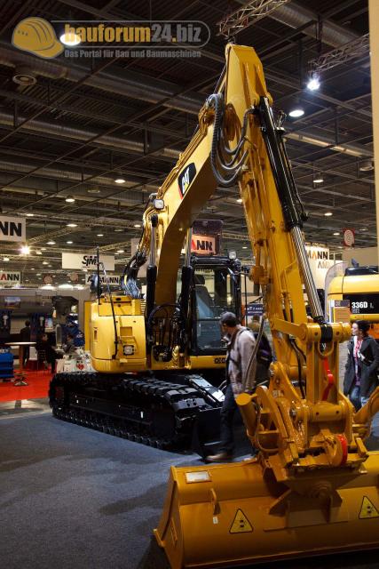 intermat_2009_caterpillar_011.jpg