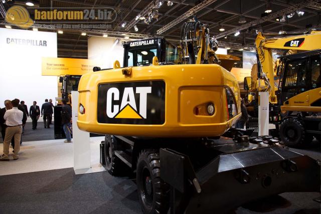 intermat_2009_caterpillar_013.jpg