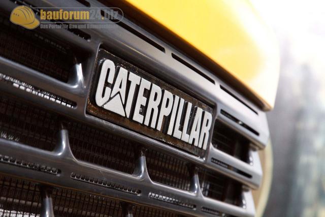 intermat_2009_caterpillar_029c.jpg