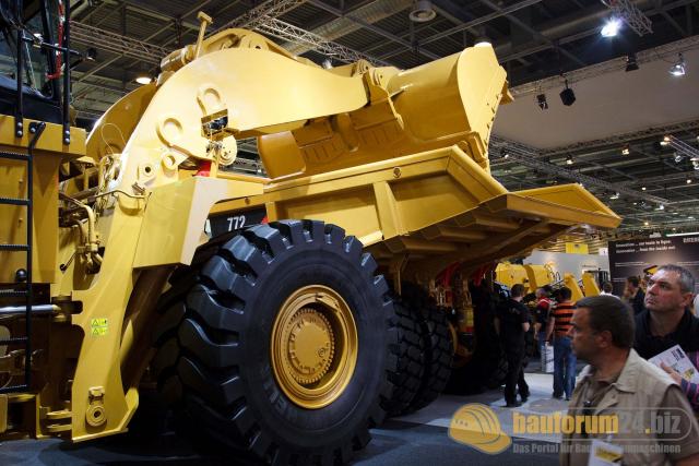 intermat_2009_caterpillar_035.jpg