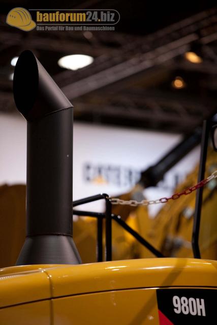 intermat_2009_caterpillar_044.jpg