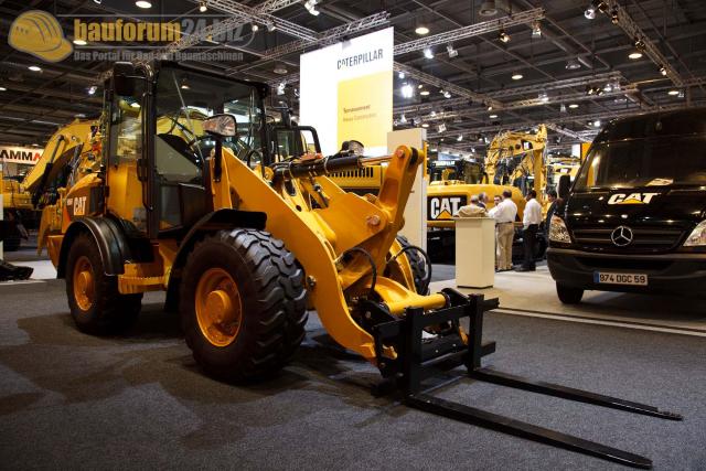 intermat_2009_caterpillar_050.jpg