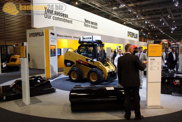 intermat_2009_caterpillar_081b.jpg