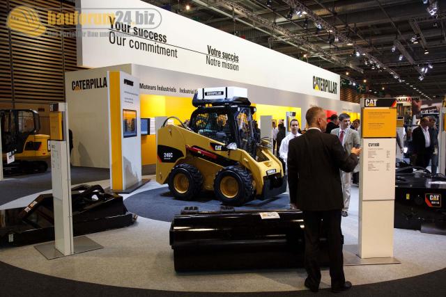 intermat_2009_caterpillar_081b.jpg