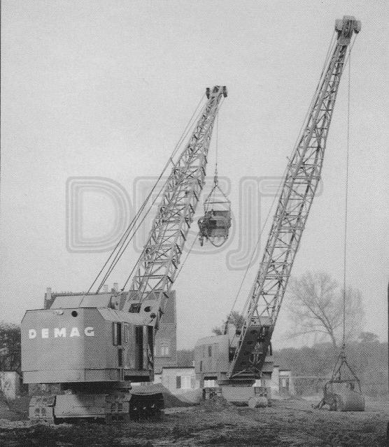 2xB323_Werksgelaende.jpg