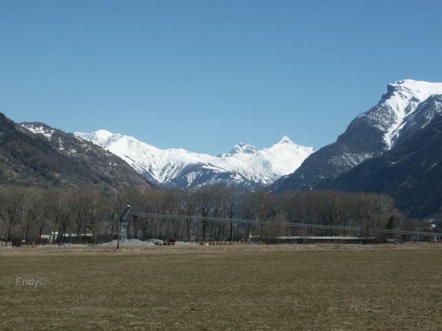 2009/04/post-452-1238868171_thumb.jpg