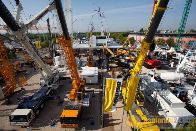 intermat_2009_liebherr_084.jpg