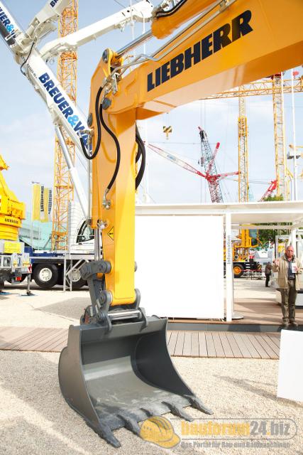 intermat_2009_liebherr_097.jpg