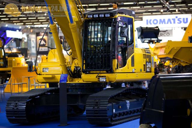 intermat_2009_komatsu_02.jpg