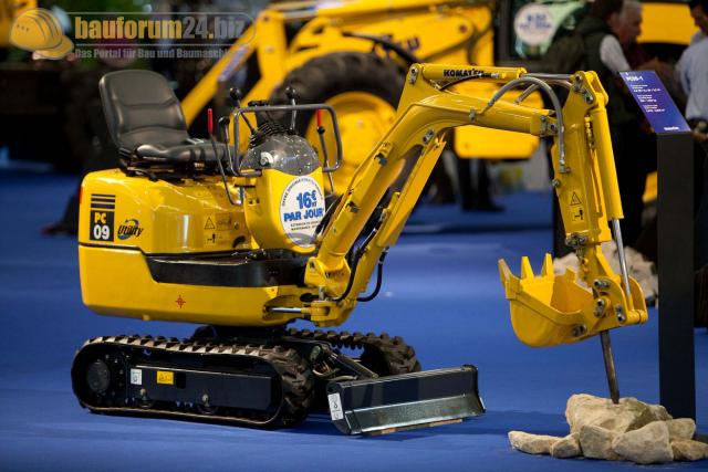 intermat_2009_komatsu_30.jpg