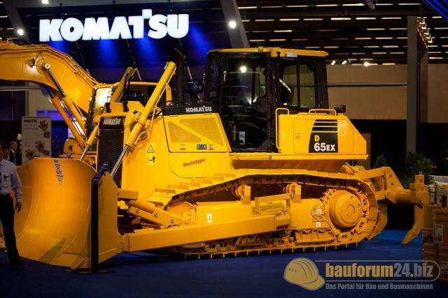 intermat_2009_komatsu_38.jpg