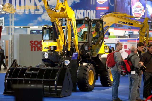 intermat_2009_komatsu_45.jpg