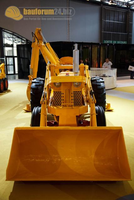 intermat_2009_case_neu_06.jpg