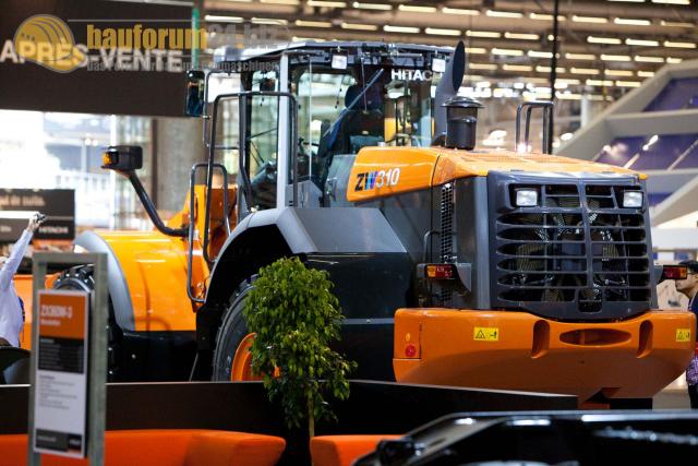 intermat_2009_hitachi_neu_42.jpg