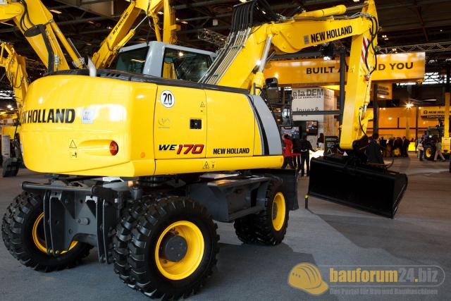 intermat_2009_new_holland_25.jpg