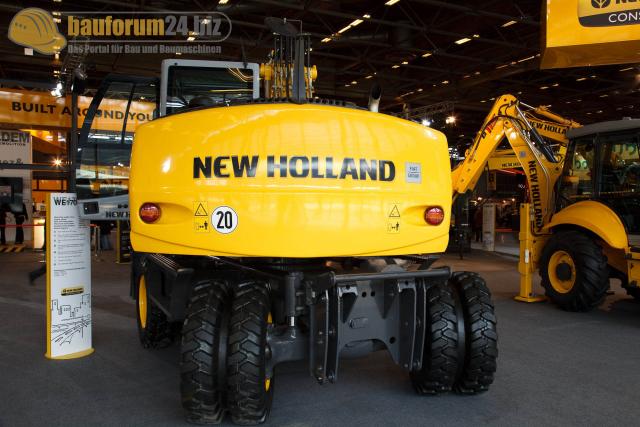 intermat_2009_new_holland_26.jpg