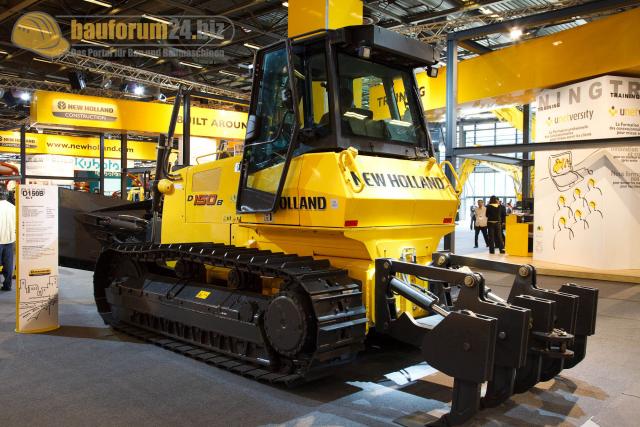 intermat_2009_new_holland_37.jpg