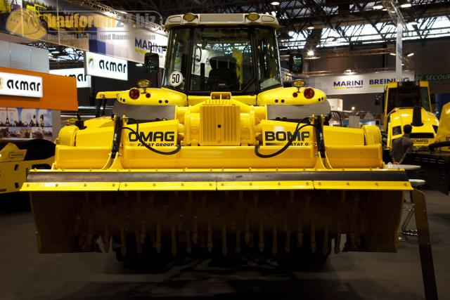 intermat_2009_bomag_fayat_16.jpg