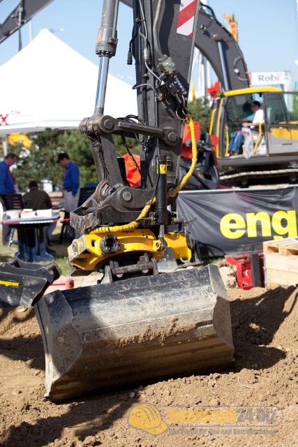 intermat_2009_engcon_03.jpg