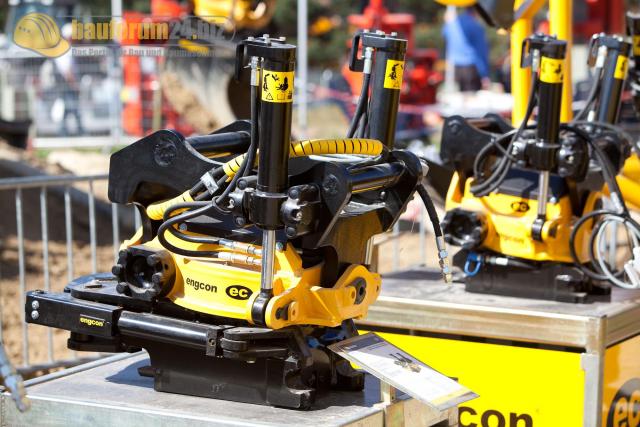 intermat_2009_engcon_05.jpg