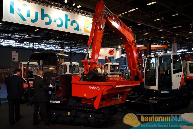 intermat_2009_kubota_05.jpg