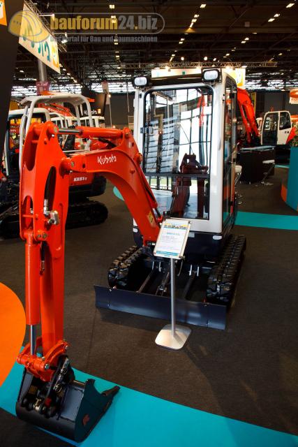 intermat_2009_kubota_09.jpg