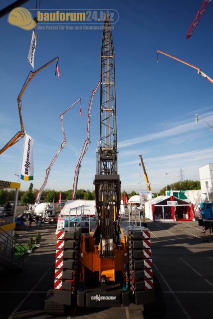 intermat_2009_sennebogen_04.jpg