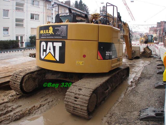 CAT_321_D_LCR_Allu_008.JPG