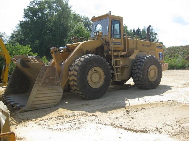 L'HOUGH PAYLOADER 560 Post-3365-1244998751_thumb