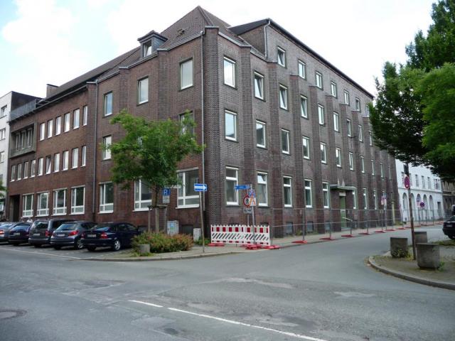 2009/06/post-6467-1244810446_thumb.jpg