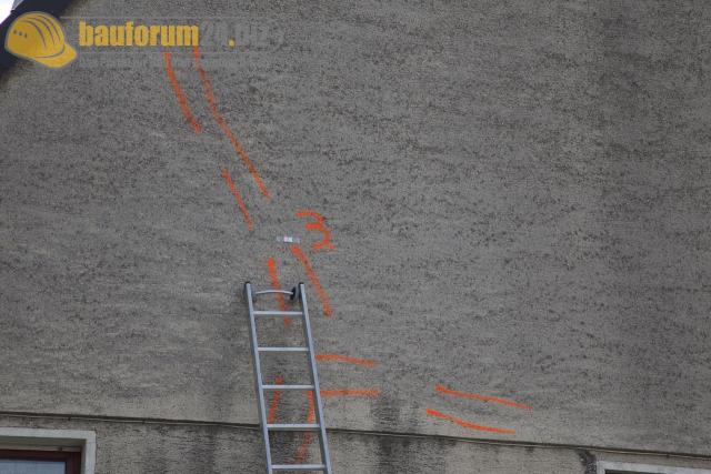 03_erdbruch_kamen_hausfront.jpg