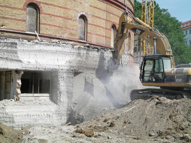 13_terex_fraesen_beton.jpg