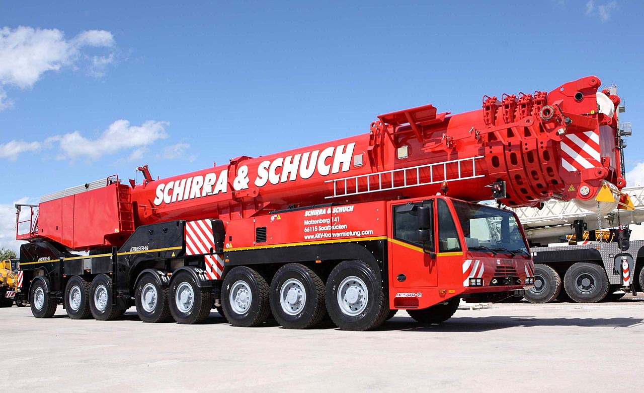Кран тонны. Кран Demag AC 500. Либхер кран 500 тонн. Кран Terex Demag 500. Terex 500 тонн кран.