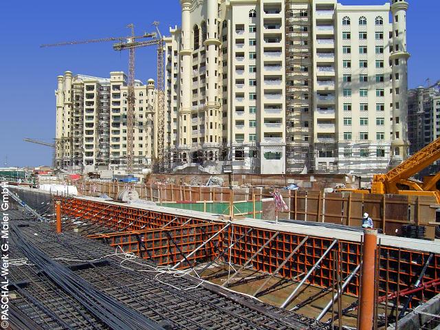 paschal_palm_jumeirah_golden_mile_02.jpg