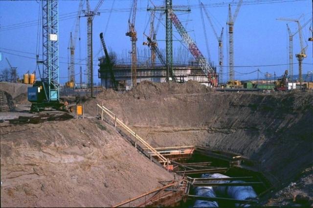 Kernkraftwerks_M_lheim_K_rlich_1976_II.jpg