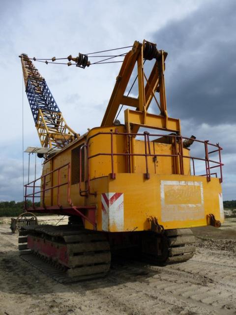 Dragline  gru Post-6467-1254067544_thumb