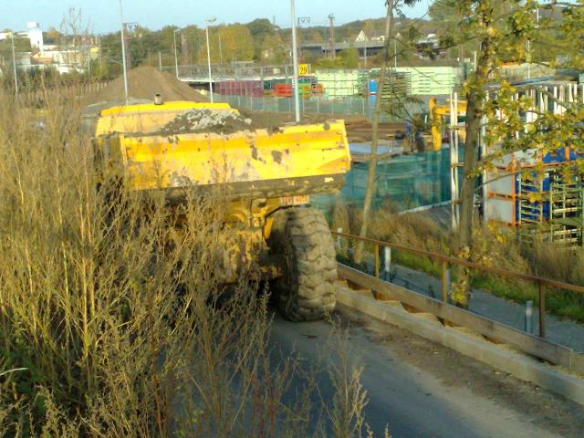 comp_25102009998.jpg